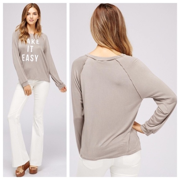 ‘take It Easy’ Sweatshirt in Taupe - Picture 2 of 3